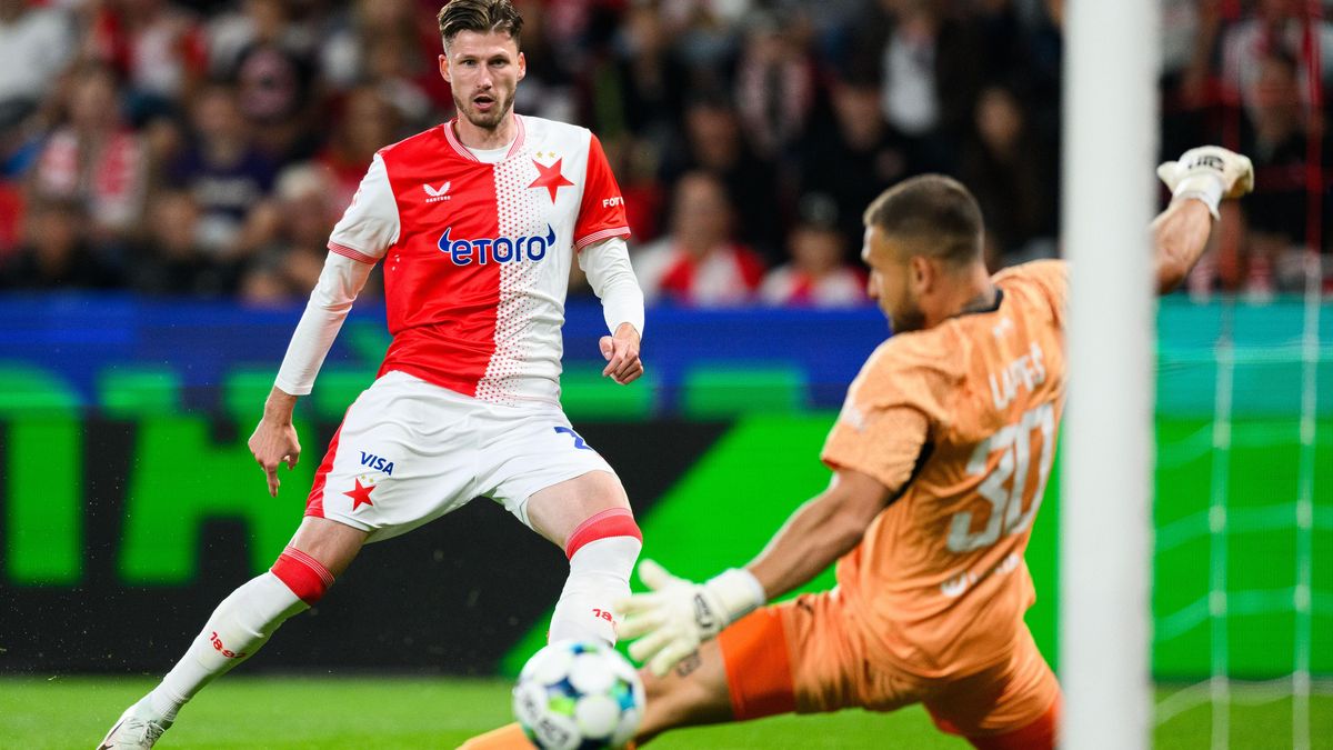Prošel si peklem, teď zažívá pohádku. Táta měl slzy v očích, soukal ze sebe hrdina Slavie