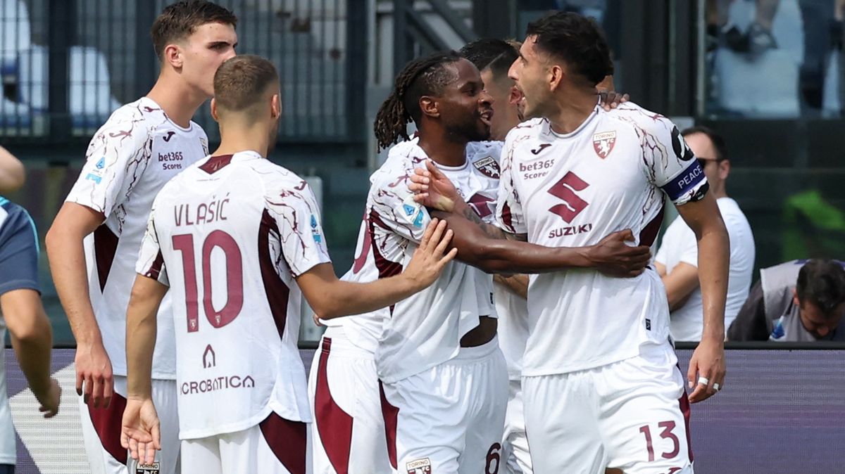 Fotbalisté AS Řím doma zaváhali