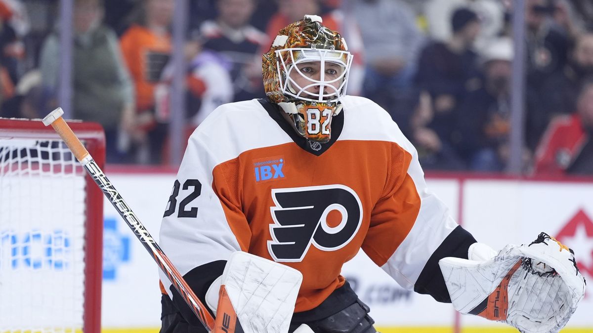 Ruský brankář Fedotov mění v NHL dres. Bude chytat za Columbus