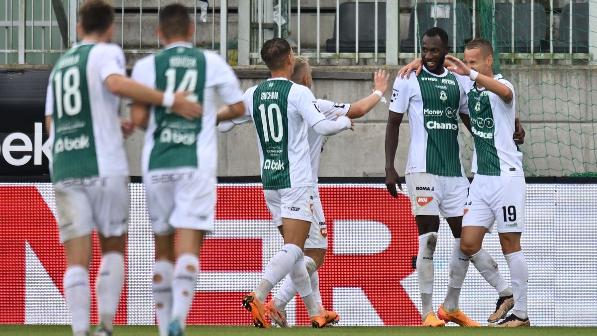FOTBAL ONLINE: Jablonec ustál drama! Chystá se Bohemka. Sparta se může vrátit do čela