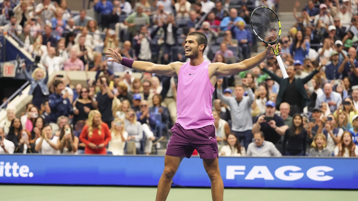 Souboj tenisových králů ve finále US Open ovládl Alcaraz. Bude i novou světovou jedničkou