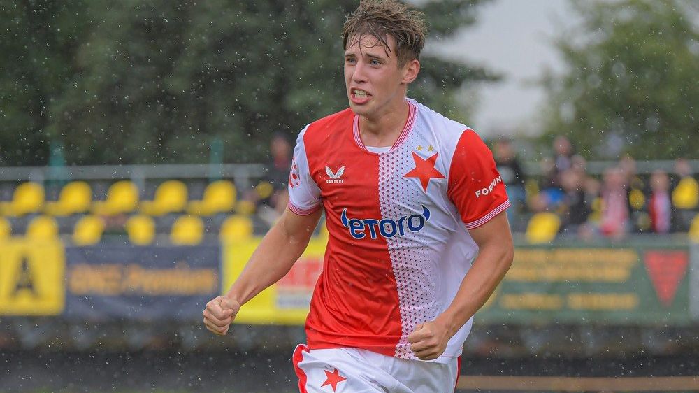 Paráda slávistického talentu. Trefil se přímo z rohu