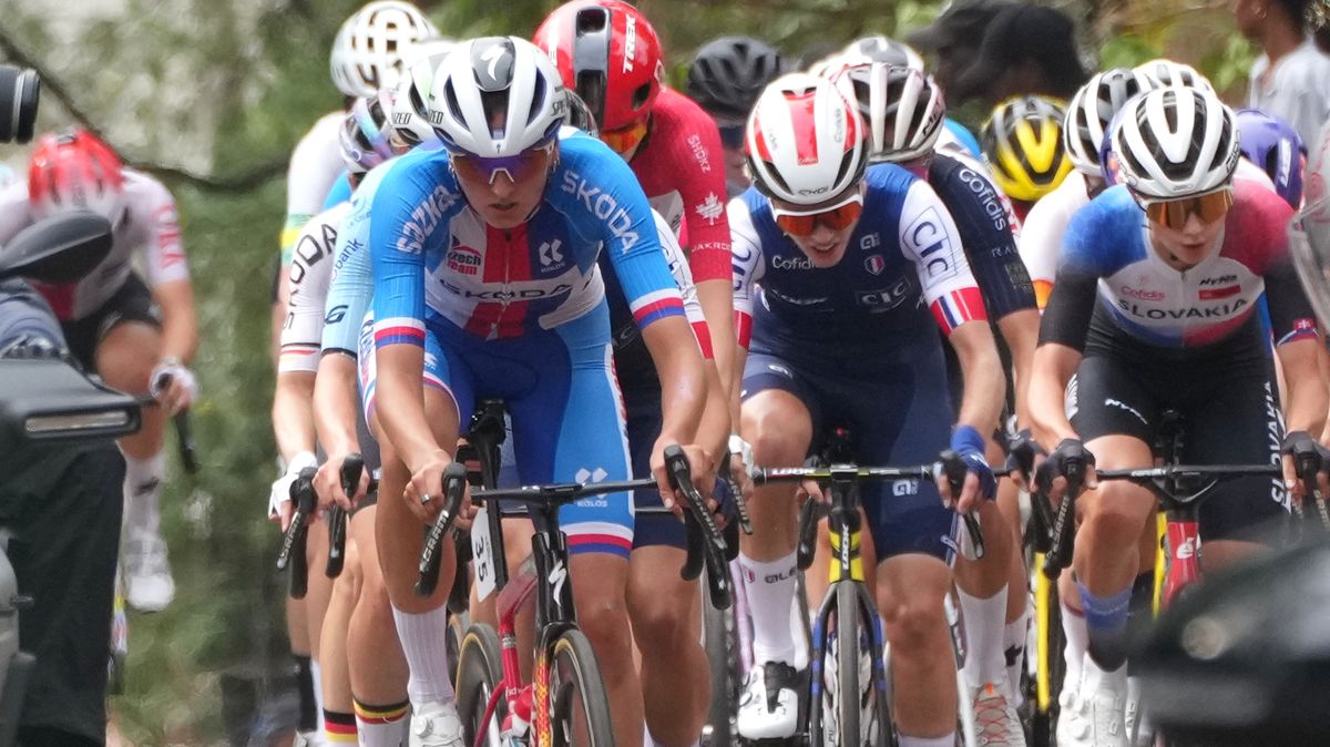 Cyklistickou mistryní světa do 23 let je Geryová, Kopecký skončila devatenáctá