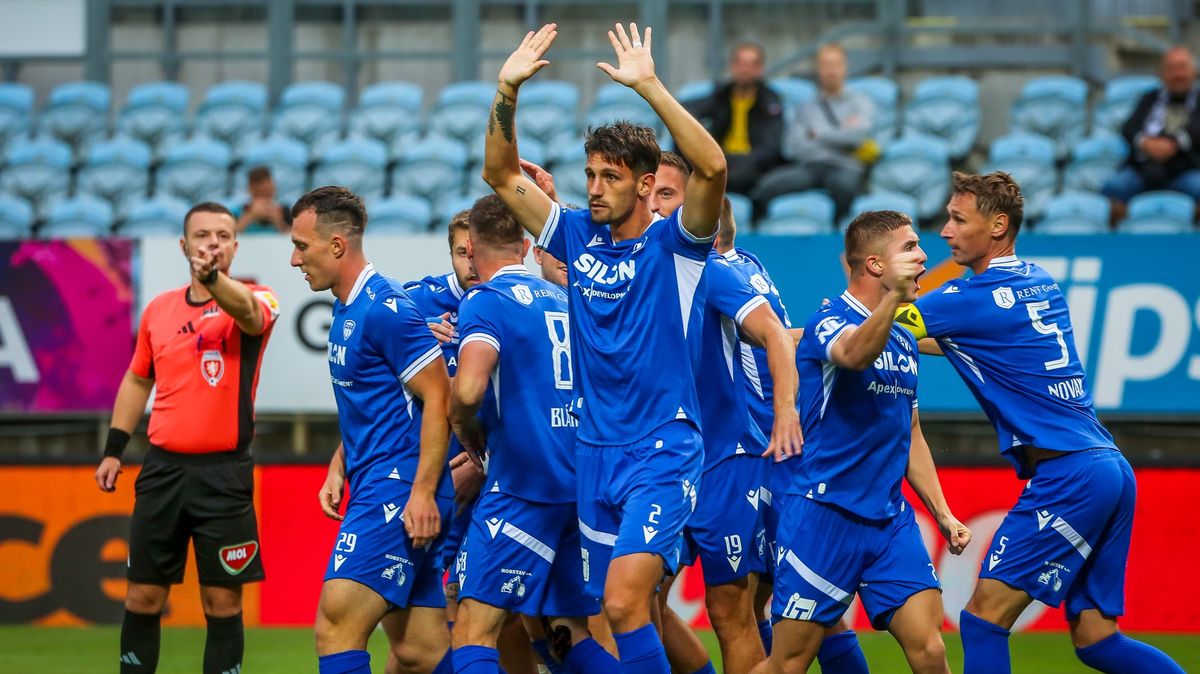 Táborsko porazilo Příbram a dotáhlo se na Zbrojovku. Matějka zaznamenal hattrick