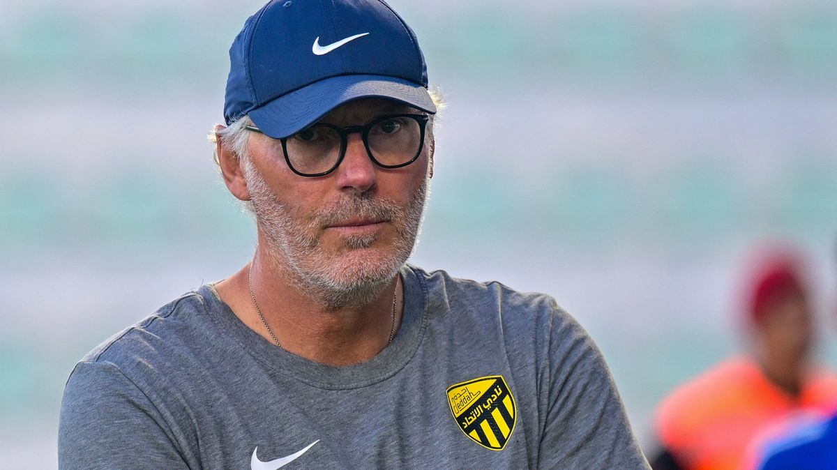U fotbalistů saúdského mistra al-Ittihádu skončil trenér Blanc