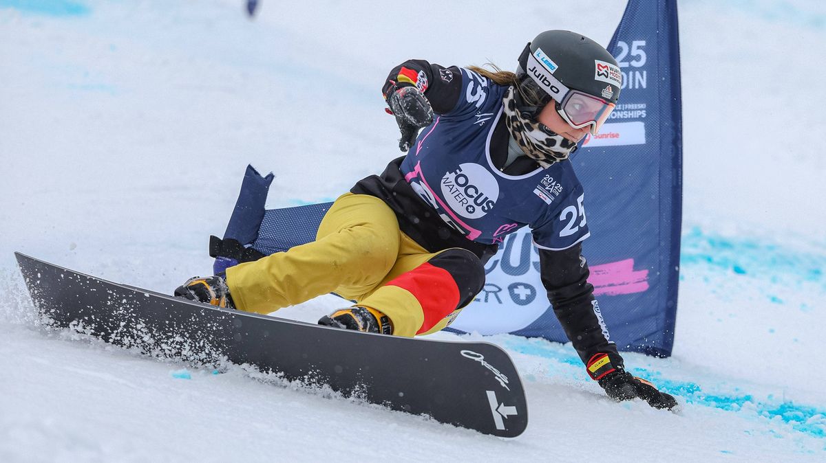 Velká soupeřka Ledecké snowboardistka Hofmeisterová má zlomený kotník