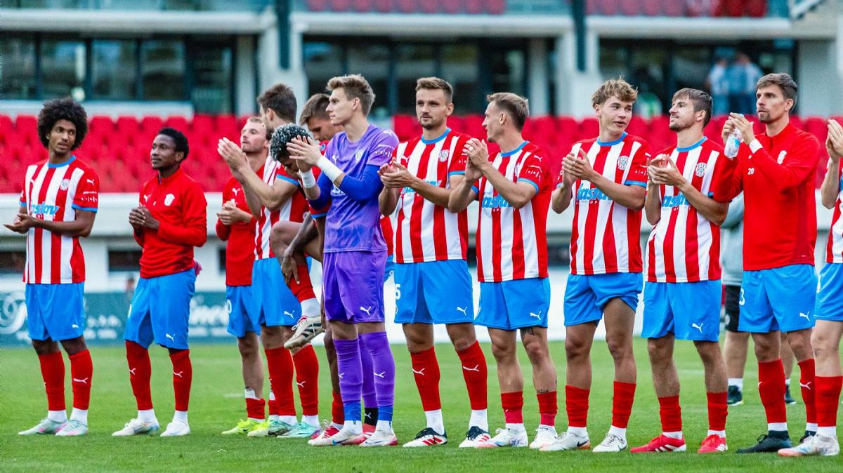 Fotbalisté vedoucí Zbrojovky zvítězili v Ústí nad Labem