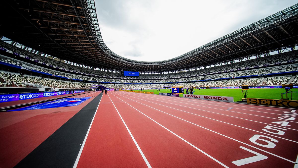 Tokijský atletický babylon. Tři a půl tisíce pokojů i nával u výtahů