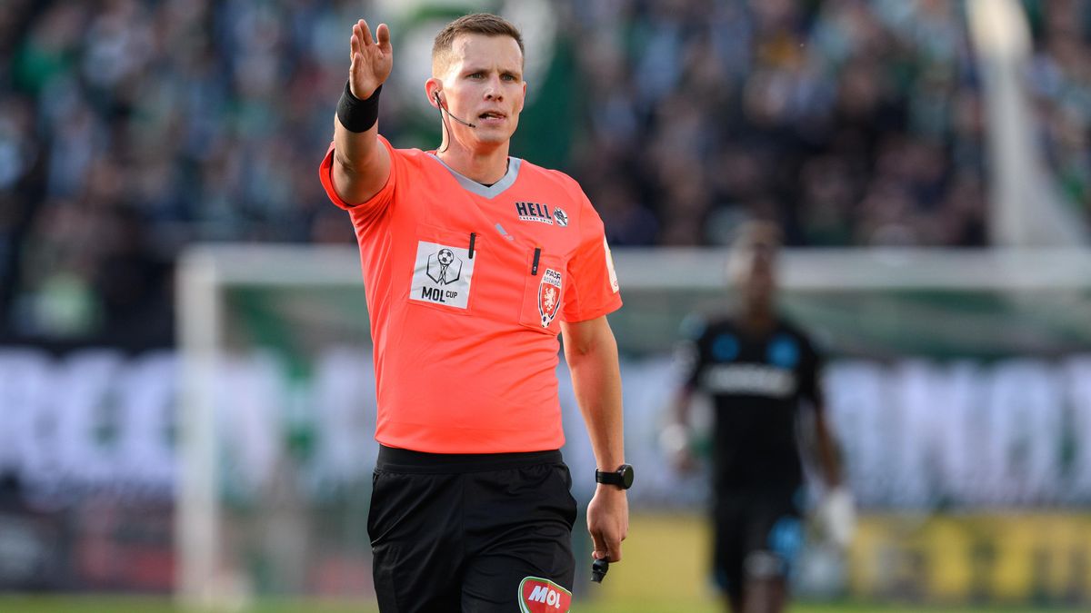 Derby mezi Spartou a Slavií už zná obsazení rozhodčích