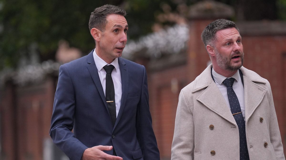 Bývalý elitní sudí Coote přiznal vinu v případu dětské pornografie