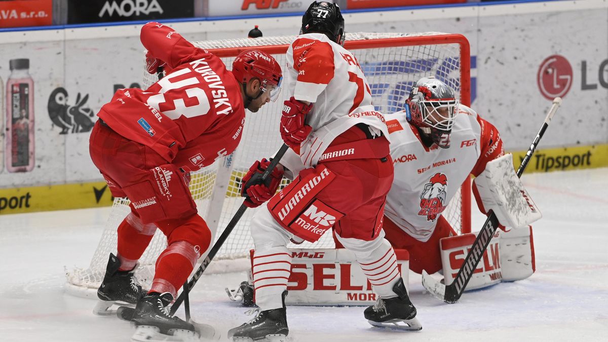 Dnes jsem hrál zadarmo, vtipkoval střelec hattricku Kurovský