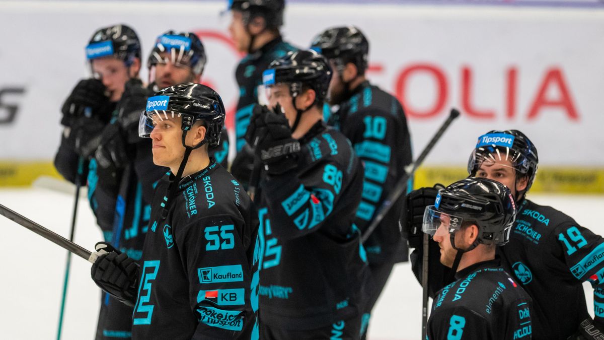 Nedáváme góly v přesilovkách, to je zásadní problém, říkal po čtvrté porážce v řadě Černoch