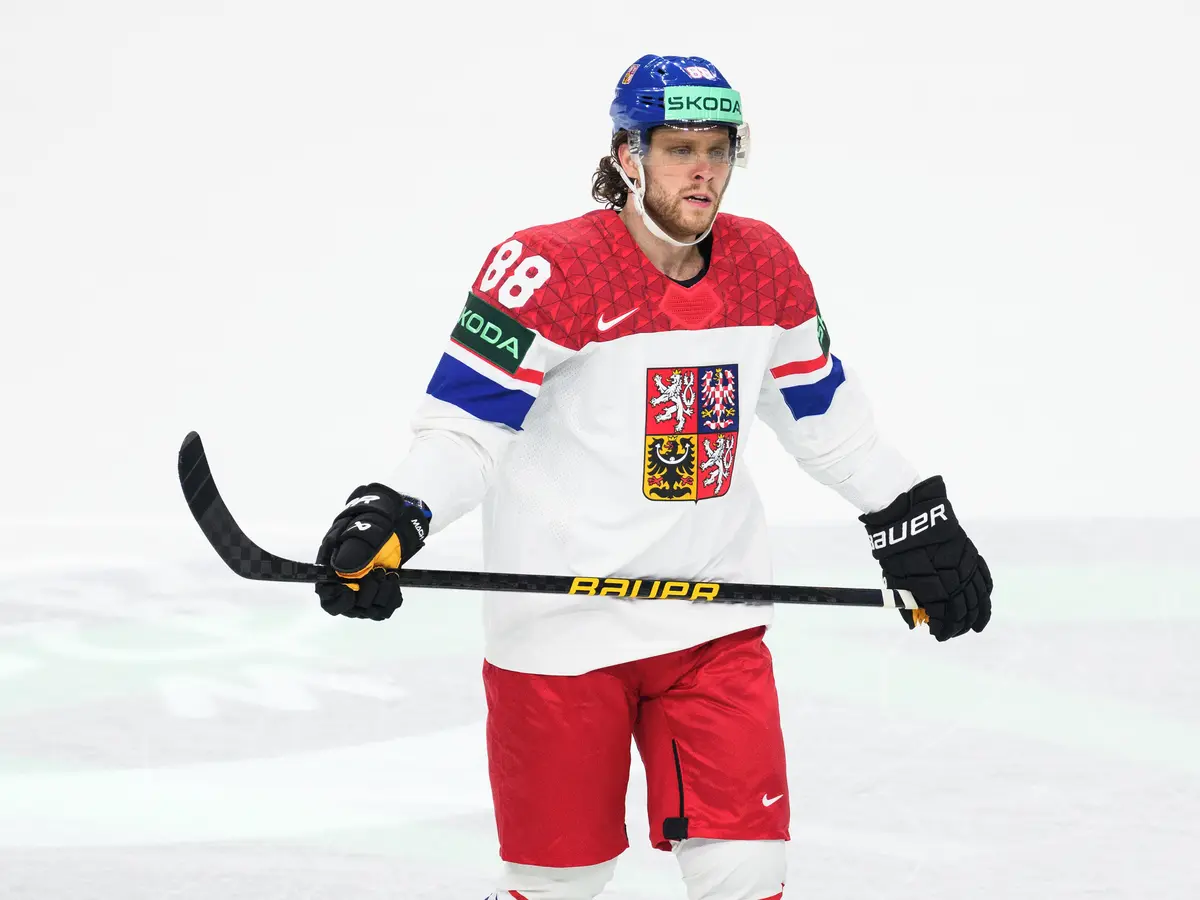 Švýcarský kouč Cadieux povolal Josiho a další tři posily z NHL na Švédské hry — image 4