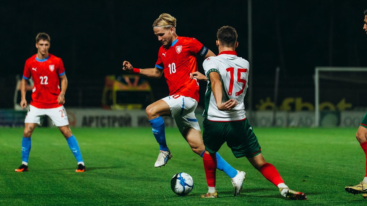 FOTBAL ONLINE: Bulhaři vsadili vše na útočnou kartu a riziko se jim vyplatilo