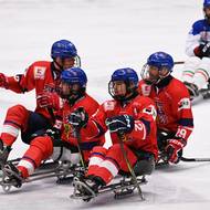 Čeští parahokejisté v zápase proti Itálii