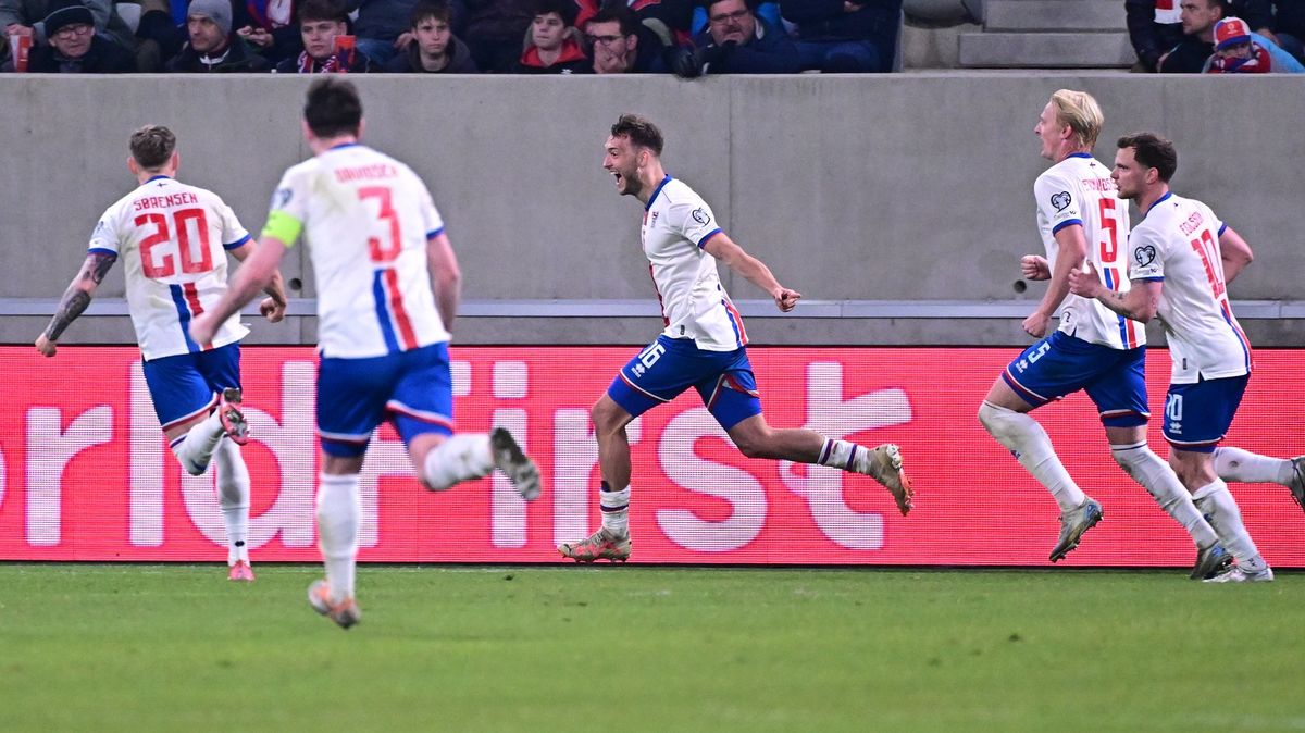 Faeřané se topí v euforii. Uvidíme se v Americe, vtipkují po výhře nad Čechy