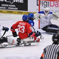 Václav Hečko dává gól do italské sítě