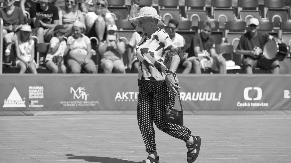 Zemřela házenkářská mistryně světa z roku 1957 Dvořáková