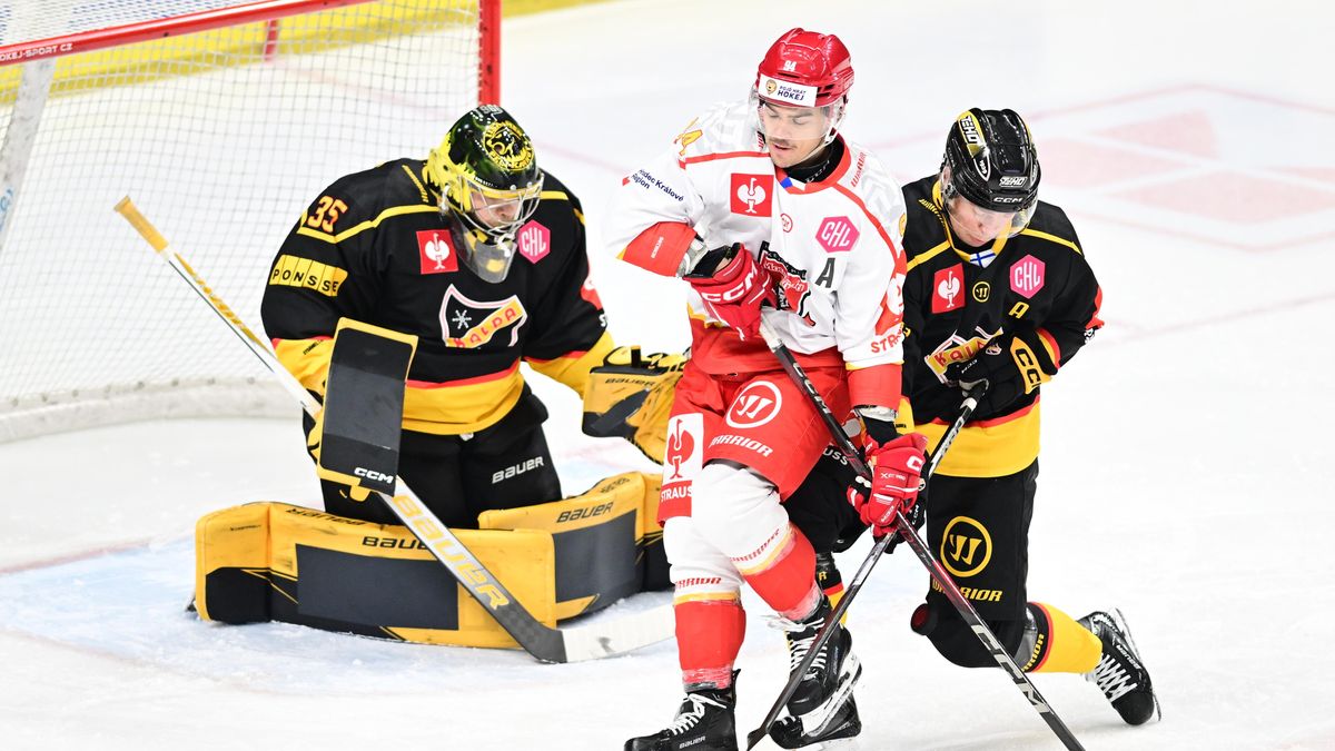 HOKEJ ONLINE: Přesilovku využil i Hradec, je srovnáno. Chystá se Sparta