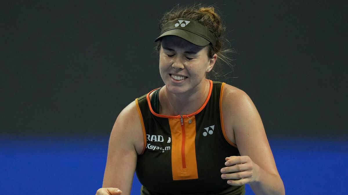Fantastická Nosková odvrátila tři mečboly a v Pekingu si zahraje o titul