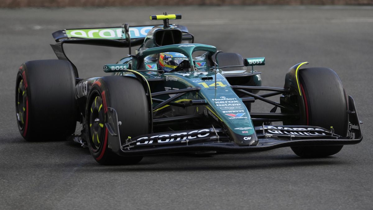 V úvodním tréninku F1 v Singapuru byl nejrychlejší Alonso