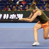 Linda Nosková při semifinálovém zápase proti Jessice Pegulaové