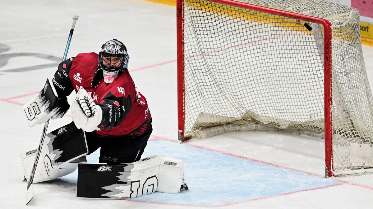 Kovář se ohradil proti kritice: Nikdo by neměl hrabat do vedení, jakou zvolilo sestavu