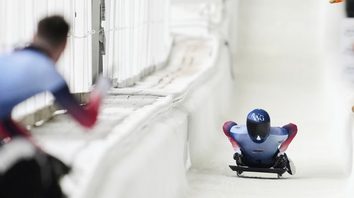 Při premiéře SP skeletonistů na olympijské dráze v Cortině zvítězil Weston