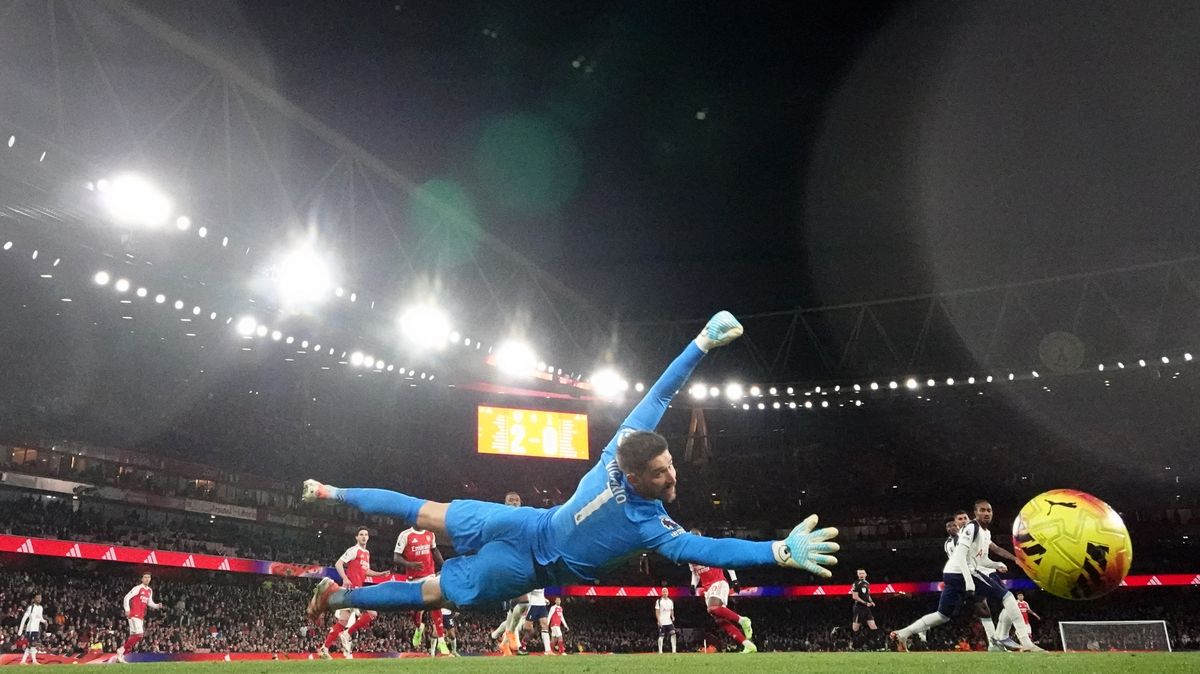 Nepřijatelné, zuřil konkurent Kinského po výprasku v derby