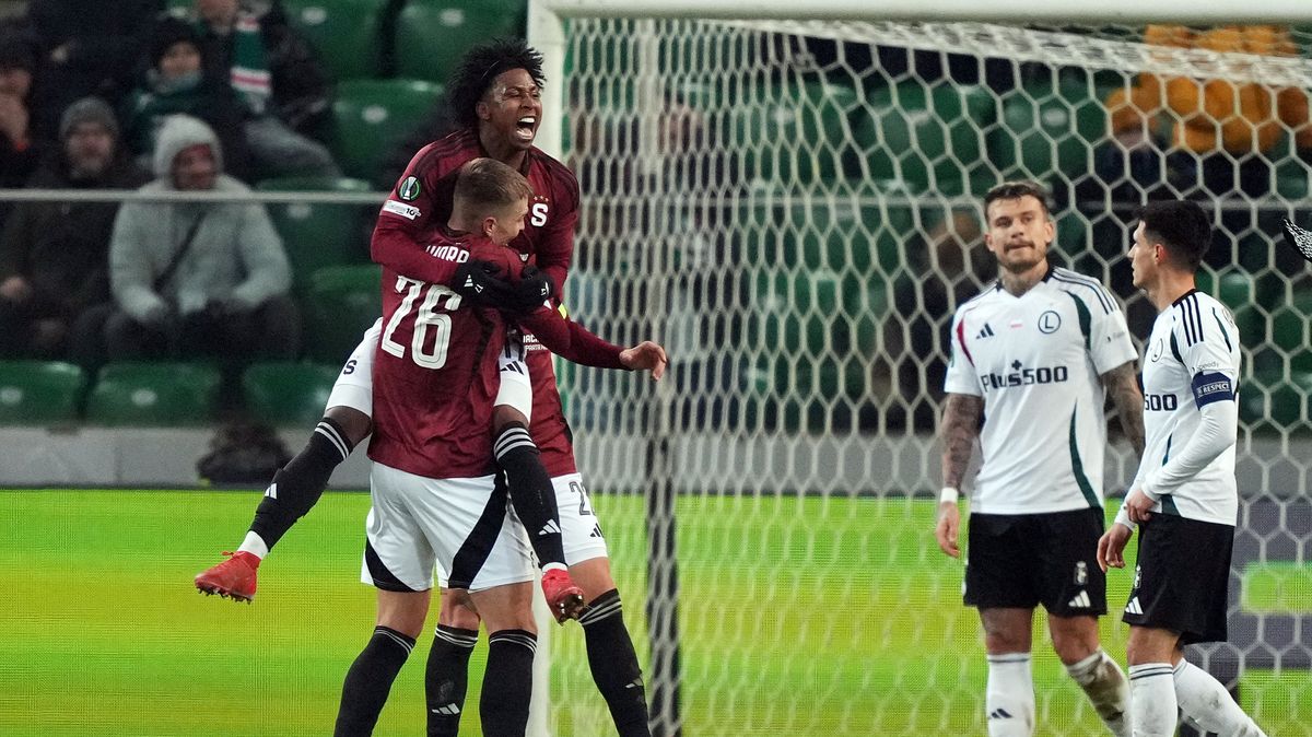 FOTBAL ONLINE: Důležitý zápas v boji o postup. Spartu poslal proti Legii do vedení Preciado