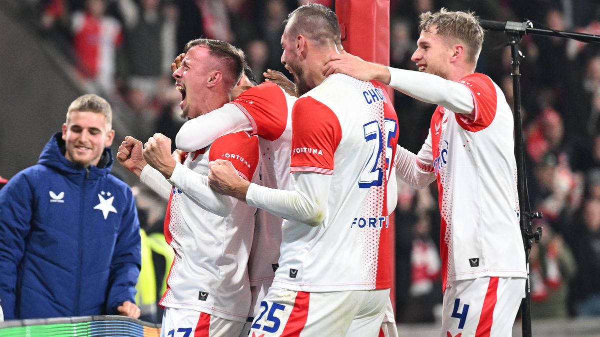 Slavia přehrála Baník a vede ligu! Jablonec senzačně padl, Liberec slaví