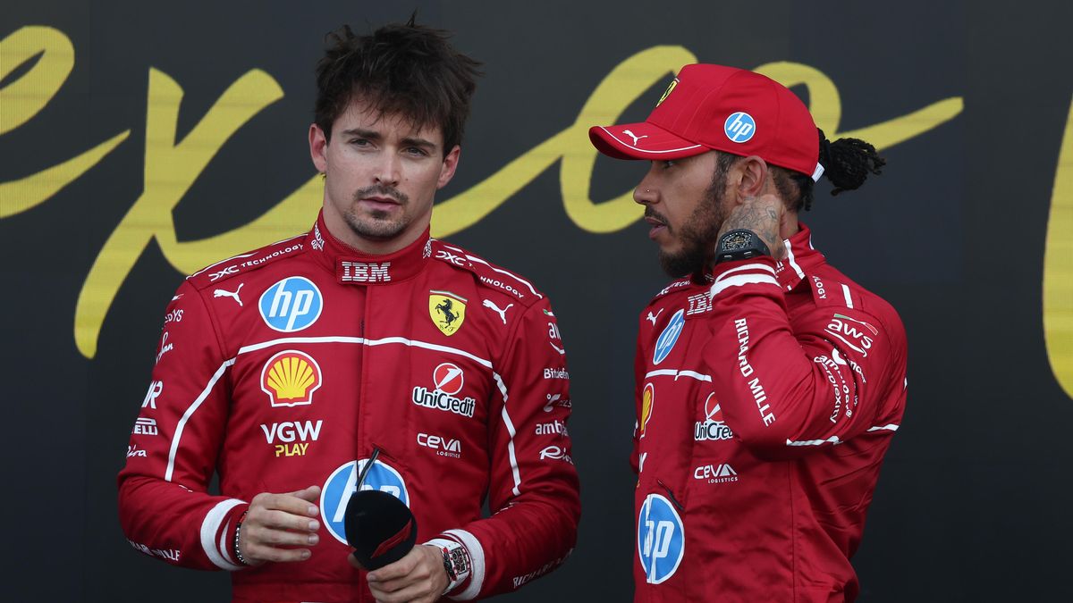 Šéf automobilky Ferrari se opřel do Hamiltona s Leclercem