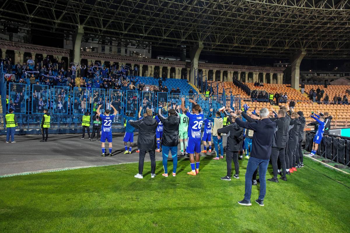 Olomoucká děkovačka v Arménii.