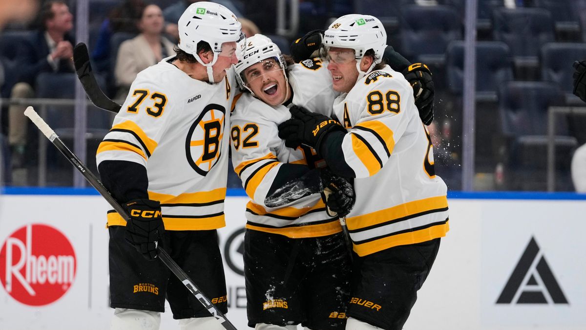 Změna přišla s novým Pastrňákovým centrem, Boston slavil počtvrté v řadě