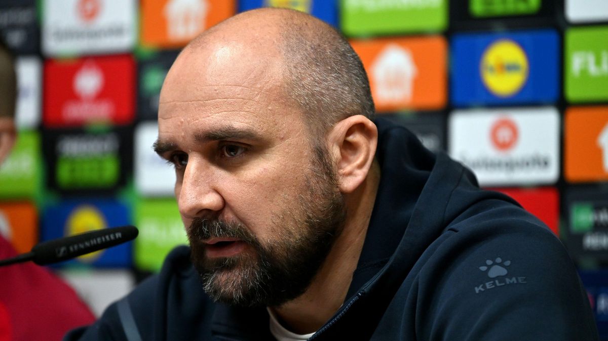 Při zápase srbské ligy zemřel trenér Žižovič