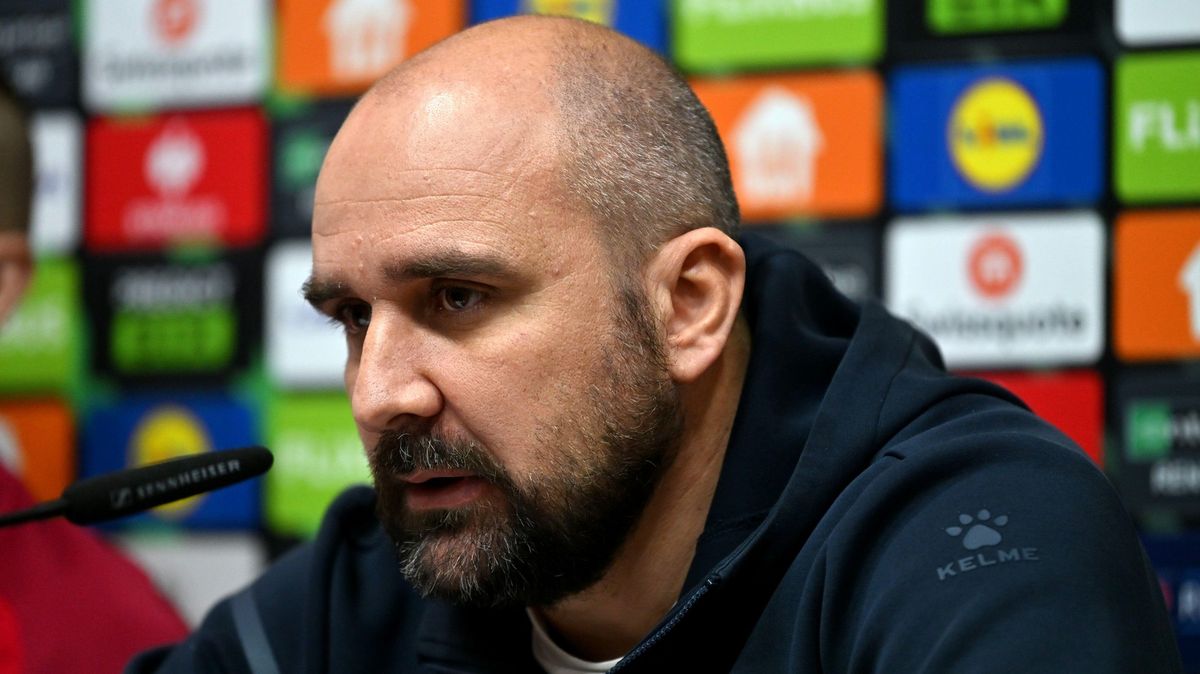 Při zápase srbské ligy zemřel trenér Žižovič