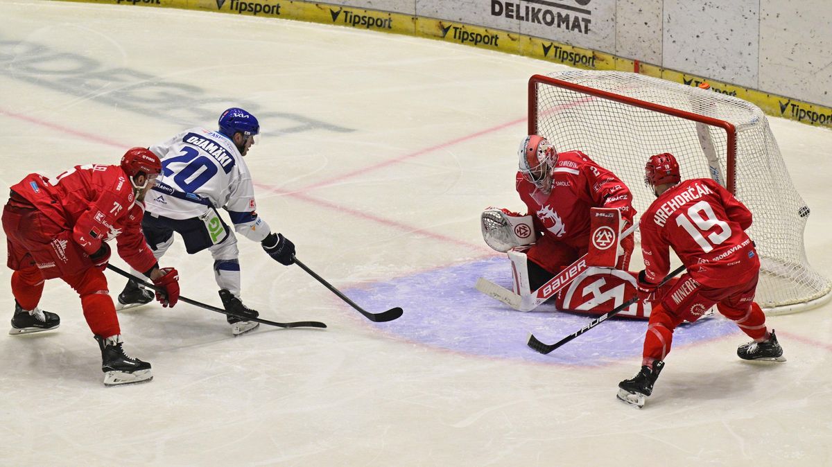 HOKEJ ONLINE: Kladno si bere zpět vedení! Hořavova Boleslav zvyšuje, Sparta prohrává