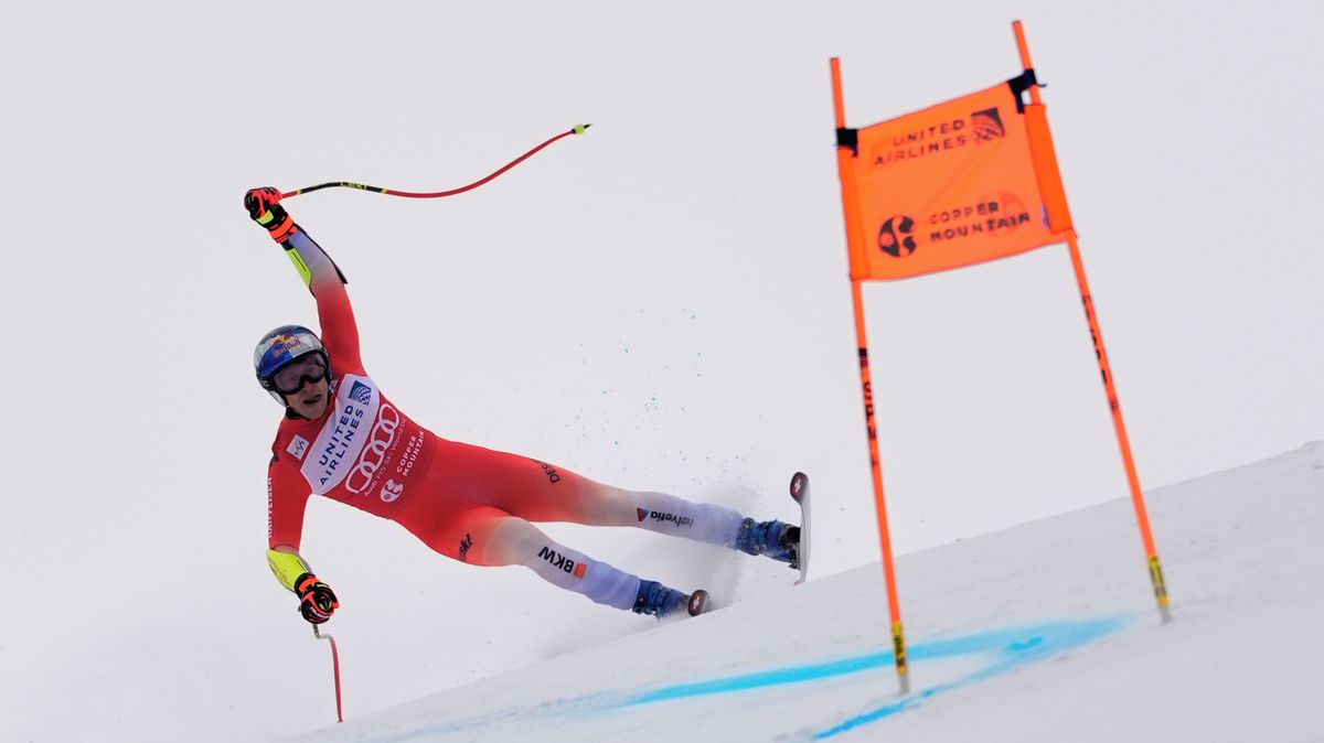 Velký favorit vypadl. Odermatt nezvládl úvodní kolo obřího slalomu