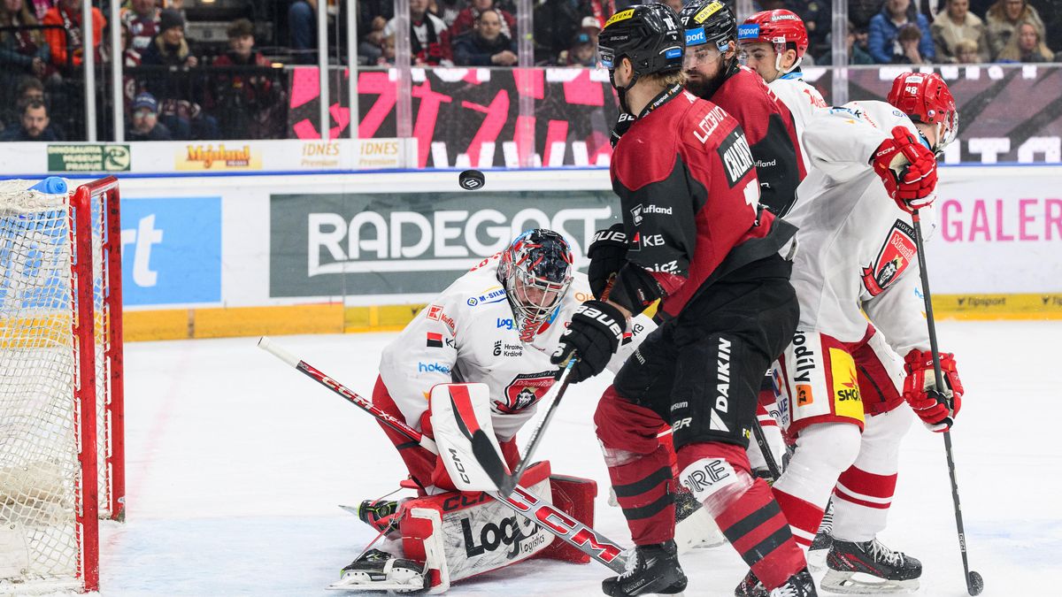 HOKEJ ONLINE: Boleslav hraje v Budějovicích. Mistr zavítá na led Rytířů, šlágrem je souboj Hradce se Spartou
