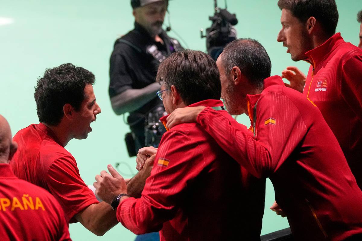 Španělská radost po vyrovnání.