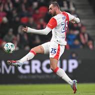 Tomáš Chorý střílí v duelu s Bohemians.