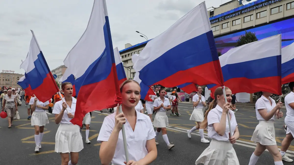大きな進歩です。ロシア人はIJFトーナメントで国旗と国歌の両方を掲げることになる