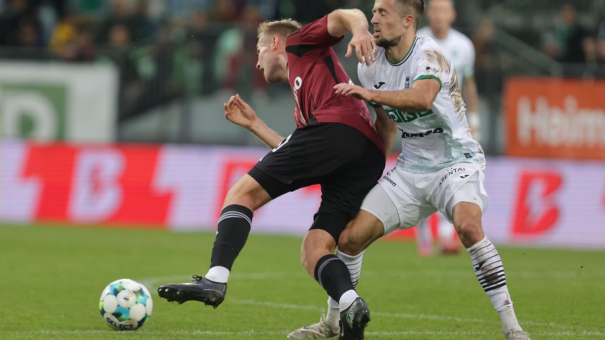 Karviná pod Jarolímem zvýšila tempo a doráží na Evropu. Byl by to sen, přiznal záložník Šigut