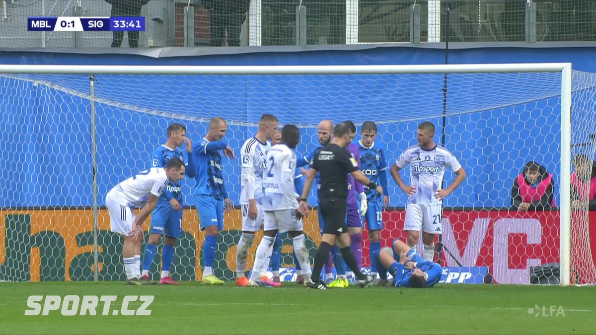 Komise potvrdila: Sudí chyboval, Plzeň měla dohrávat v deseti