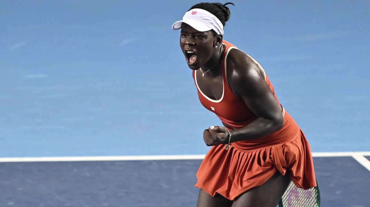 Mboková v Hongkongu vybojovala po tříhodinovém finále s Bucsaovou druhý titul