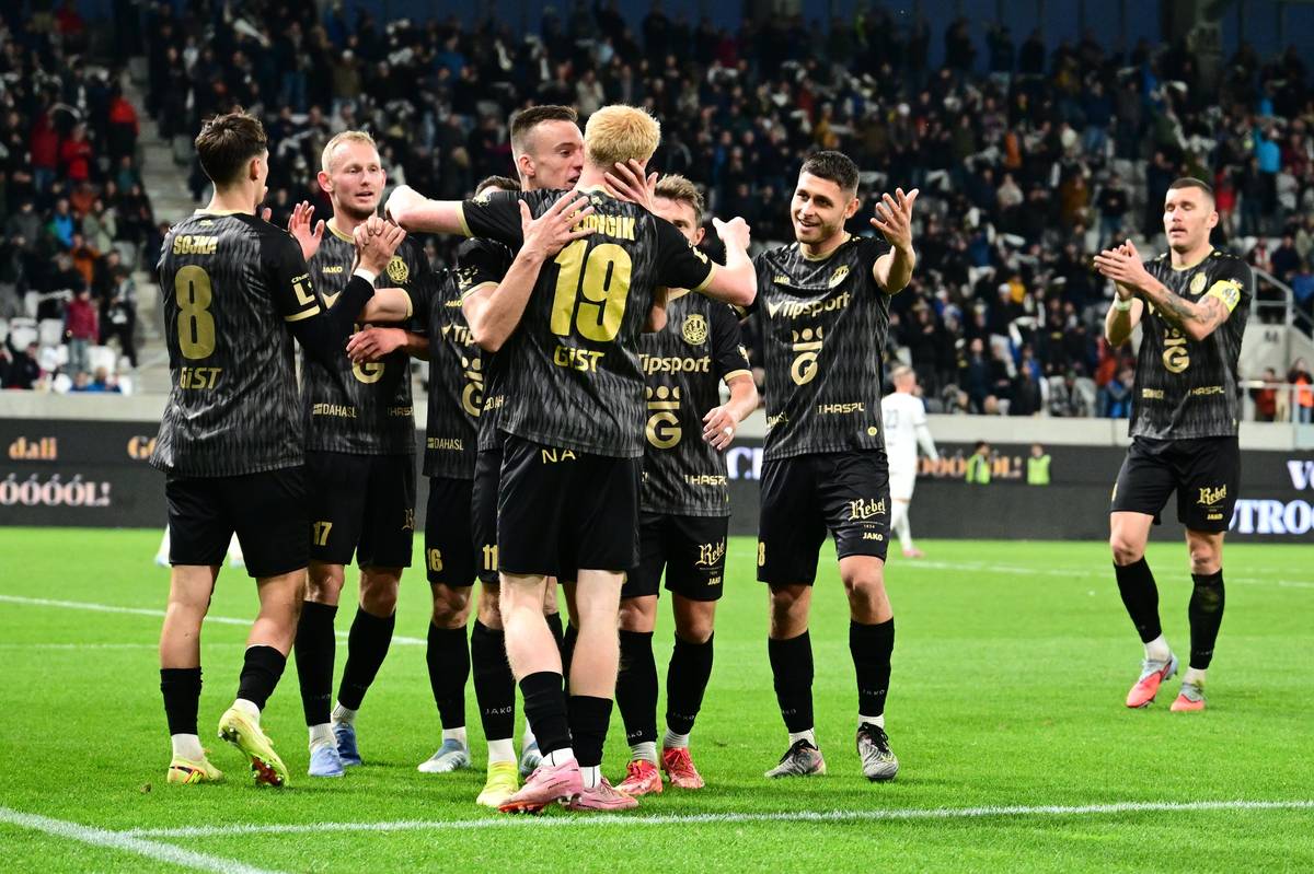 Hradečtí fotbalisté proti Slovácku dominovali