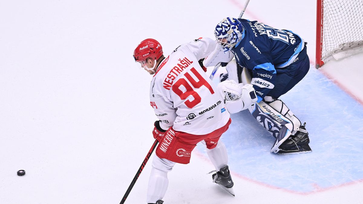 Problém je na začátku. Když dostaneme čtyři góly, vyhrává se těžko, řekl Nestrašil