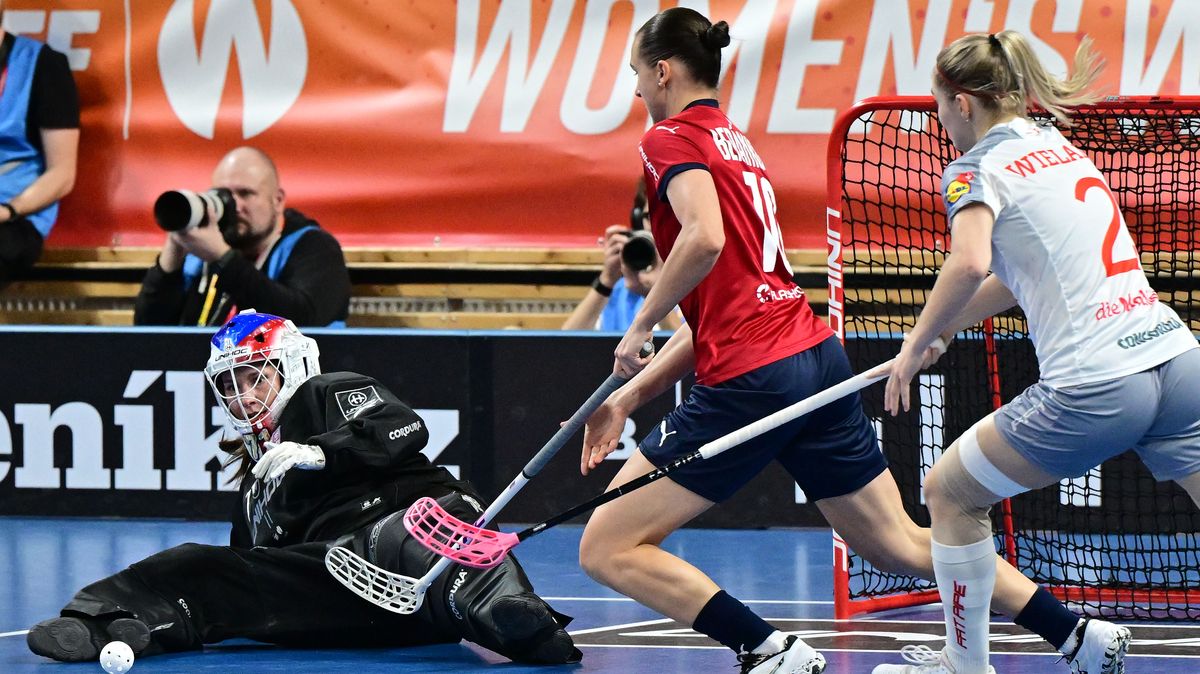 Češky si přály pro čtvrtfinále jiné soupeřky. Těšily jsme se na spoluhráčky, usmála se gólmanka