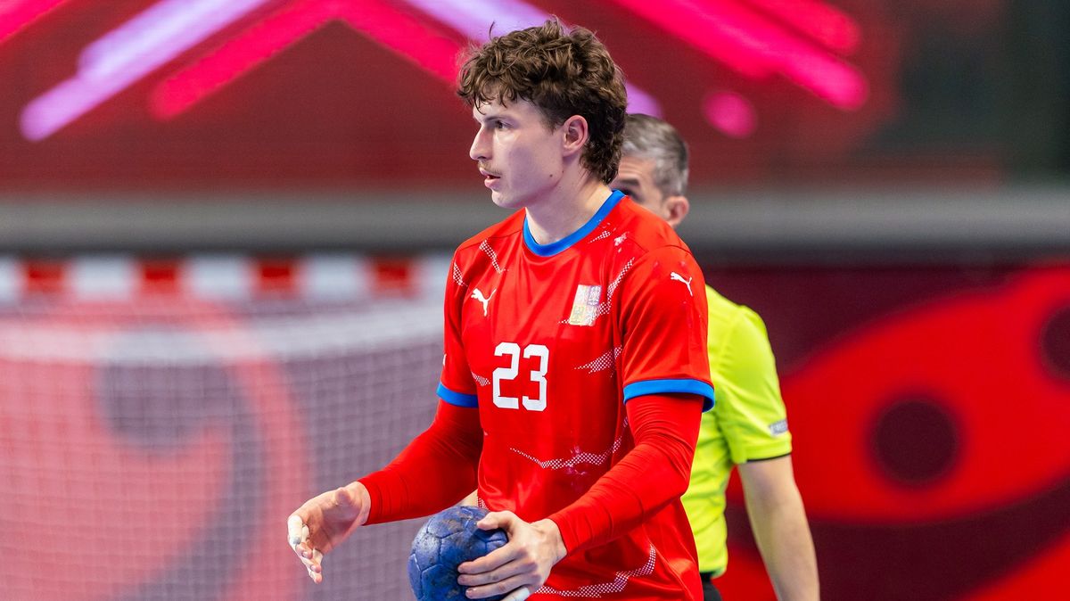 Konec nejlepšího střelce extraligy. Házenkář Josef odchází do Německa