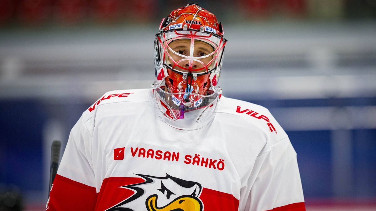 Brankář Svoboda bude po odchodu z Finska chytat ve Vsetíně